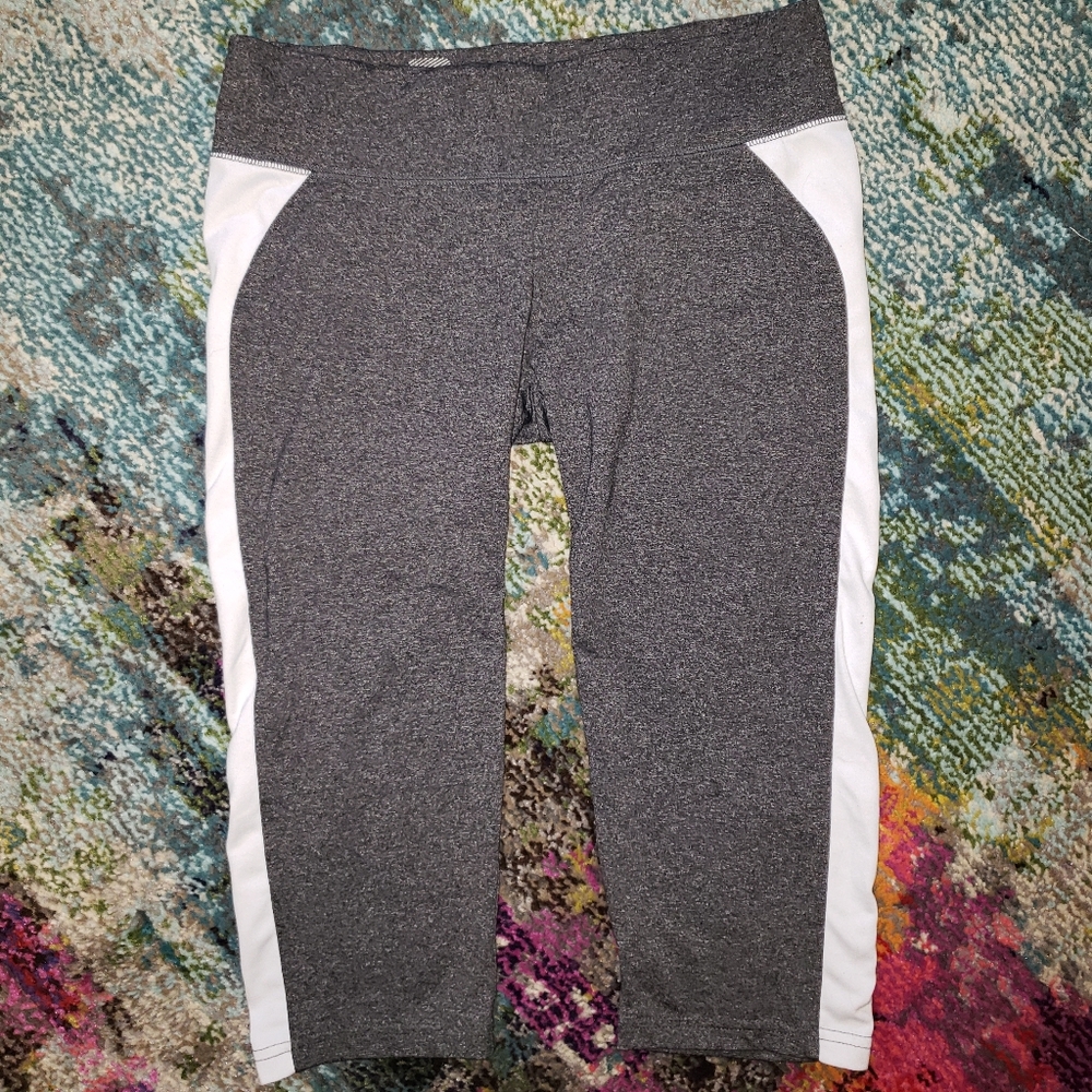 Aerie knee length workout tights